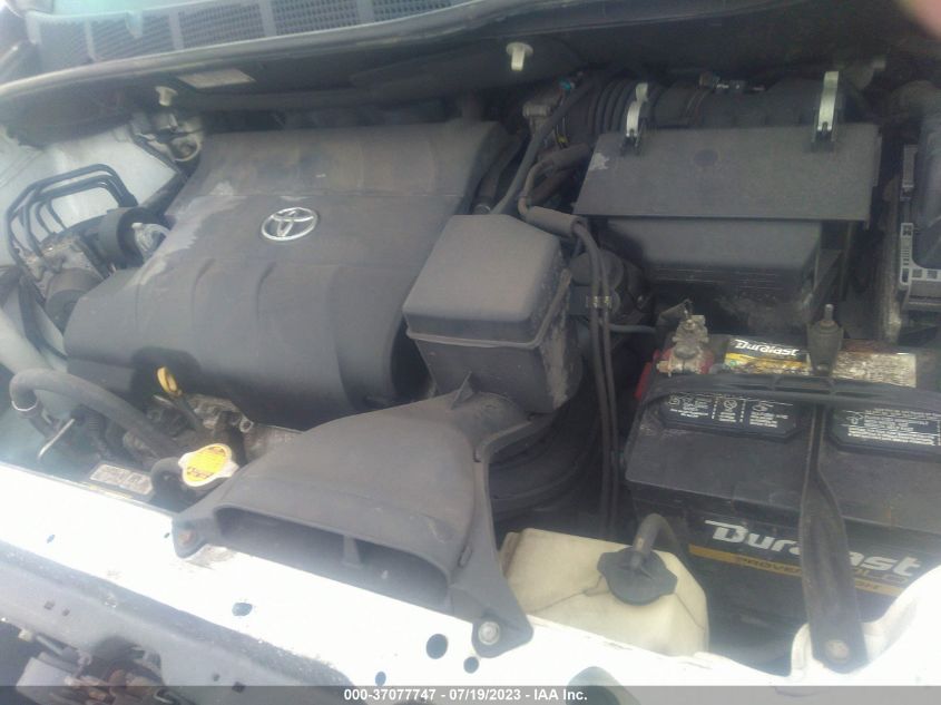 2014 TOYOTA SIENNA XLE/LIMITED - 5TDYK3DC8ES476648