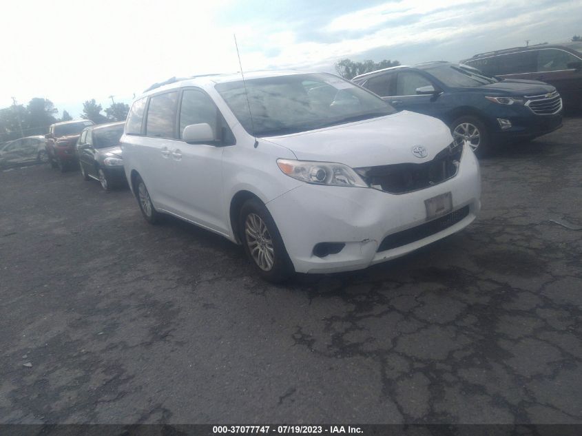 2014 TOYOTA SIENNA XLE/LIMITED - 5TDYK3DC8ES476648