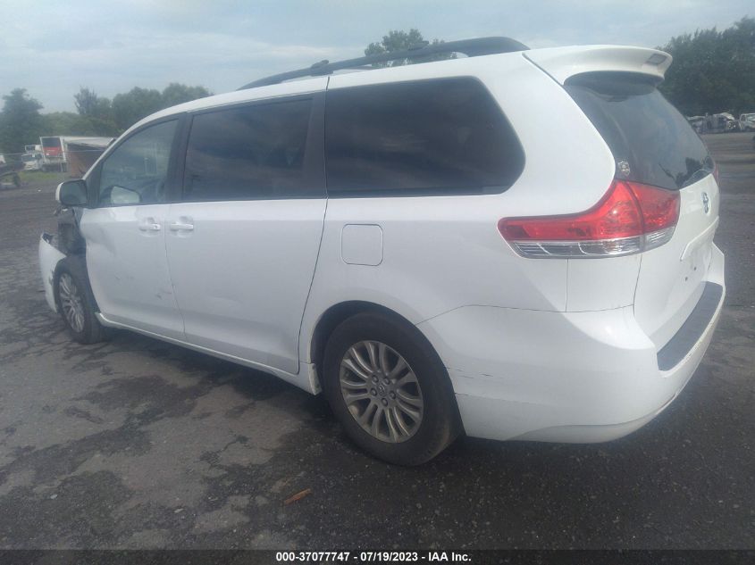 2014 TOYOTA SIENNA XLE/LIMITED - 5TDYK3DC8ES476648