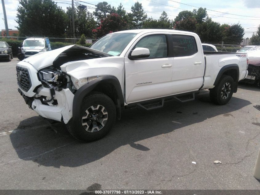 3TYDZ5BNXNT017703 Toyota Tacoma 4wd SR5/TRD SPORT 2