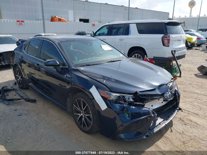 2021 TOYOTA CAMRY SE - 4T1T11AK1MU497490