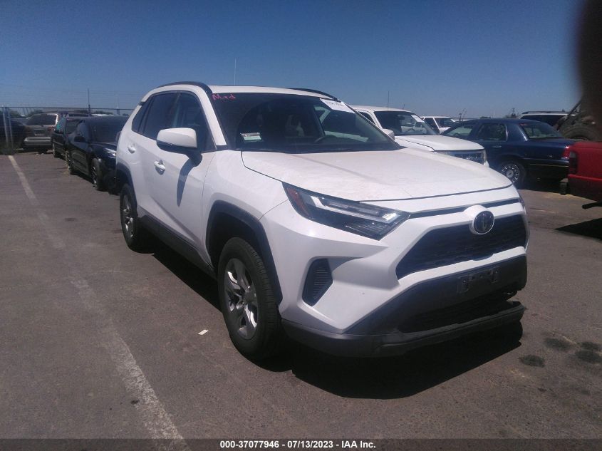 2022 TOYOTA RAV4 XLE - 2T3W1RFVXNC213315
