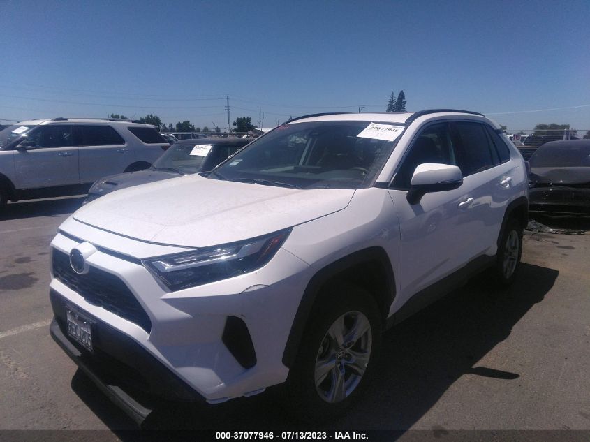 2022 TOYOTA RAV4 XLE - 2T3W1RFVXNC213315