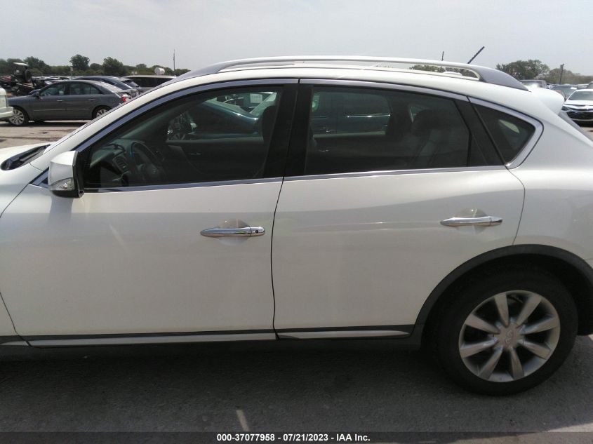 2017 INFINITI QX50 - JN1BJ0RR3HM401069