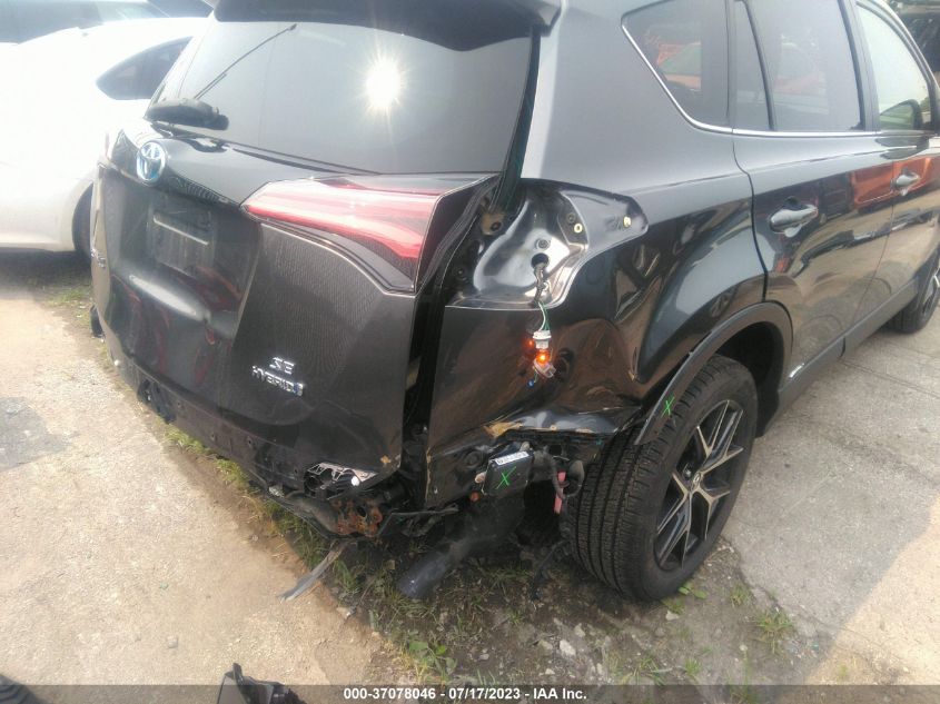 2017 TOYOTA RAV4 HYBRID SE JTMJJREV5HD144593