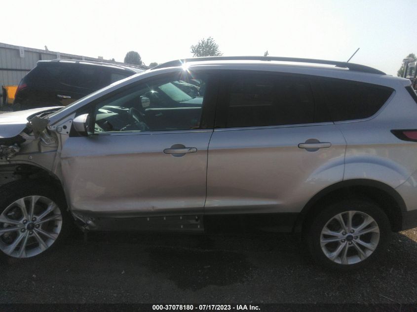 2018 FORD ESCAPE SE - 1FMCU9GD8JUA31582