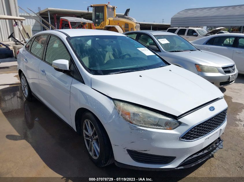 2015 FORD FOCUS SE - 1FADP3F27FL271190