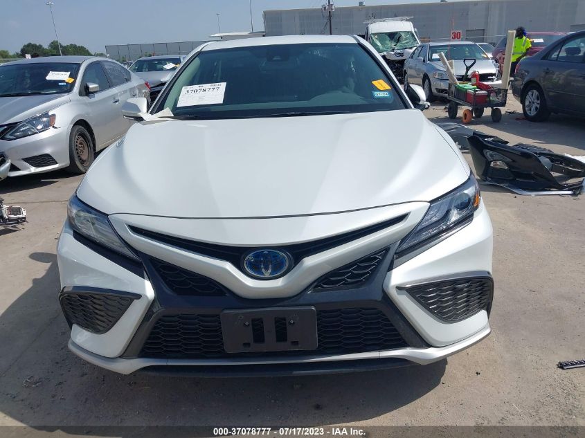 2022 TOYOTA CAMRY HYBRID XSE - 4T1K31AK6NU598371