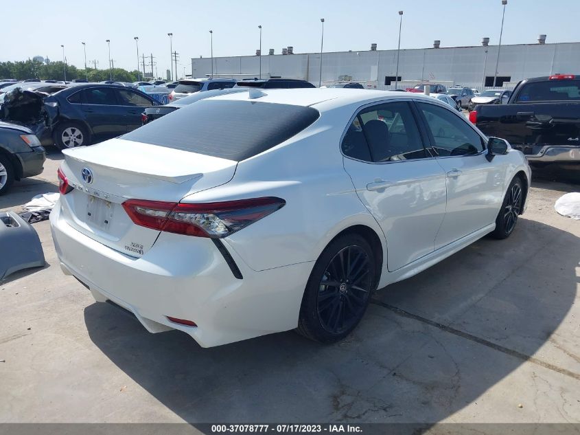 2022 TOYOTA CAMRY HYBRID XSE - 4T1K31AK6NU598371