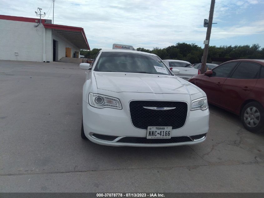 2018 CHRYSLER 300 TOURING L - 2C3CCAAG0JH275763