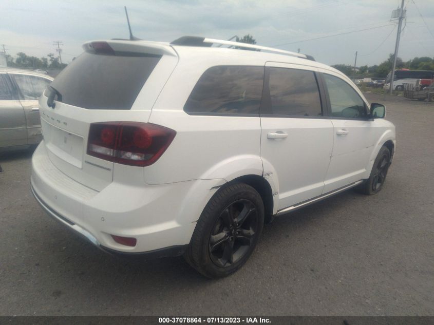 2020 DODGE JOURNEY CROSSROAD - 3C4PDCGB1LT213011