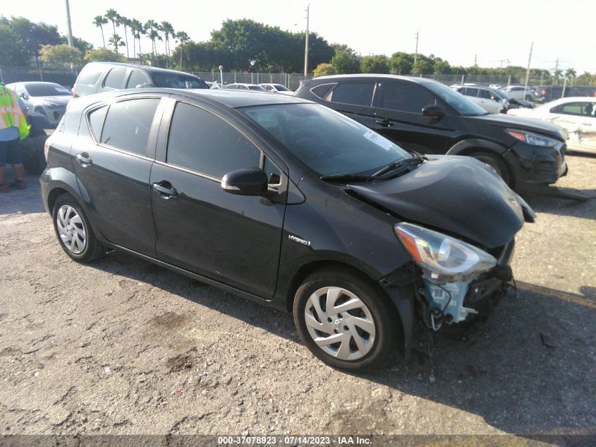2015 TOYOTA PRIUS C - JTDKDTB32F1579601