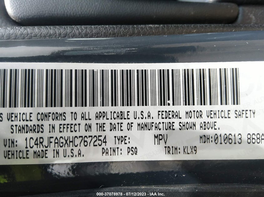 VIN 1C4RJFAGXHC767254 2017 JEEP GRAND CHEROKEE ALTITUDE