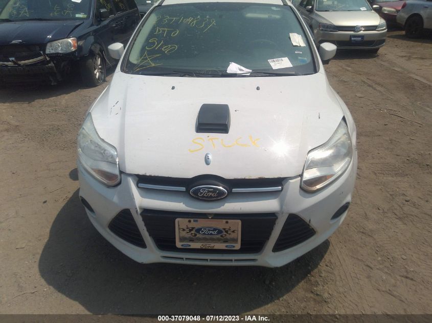 2013 FORD FOCUS SE - 1FADP3K24DL311387