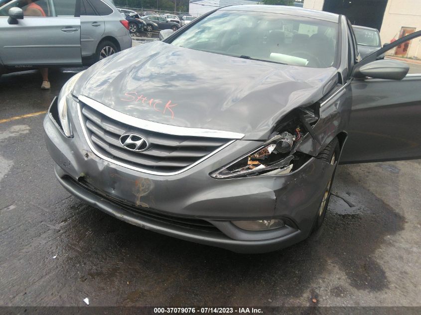 2013 HYUNDAI SONATA GLS PZEV - 5NPEB4AC9DH622654