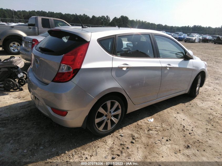 2013 HYUNDAI ACCENT SE - KMHCU5AE6DU072114