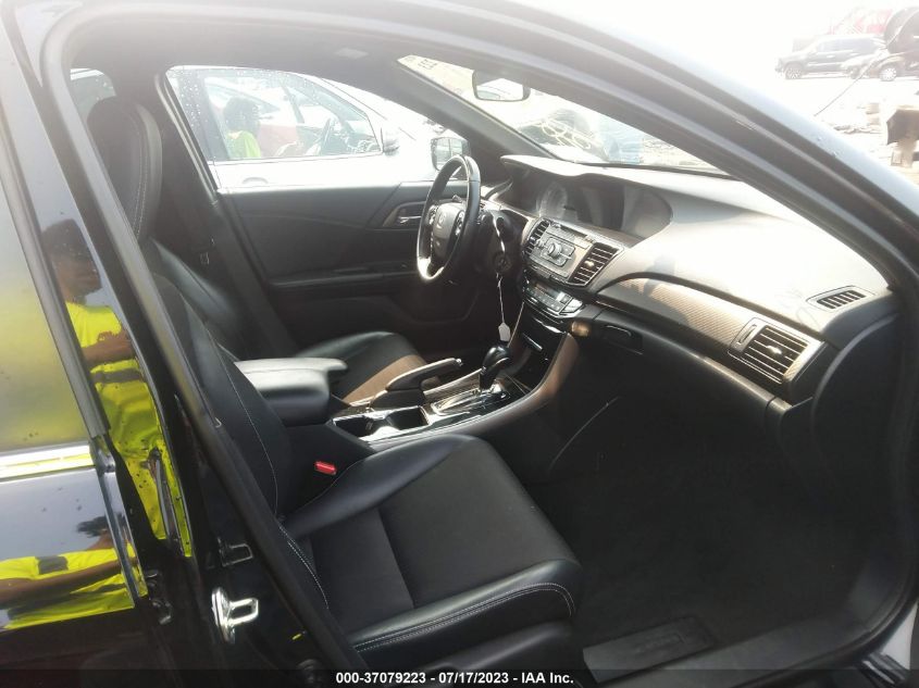 2016 HONDA ACCORD SEDAN SPORT - 1HGCR2F55GA245481