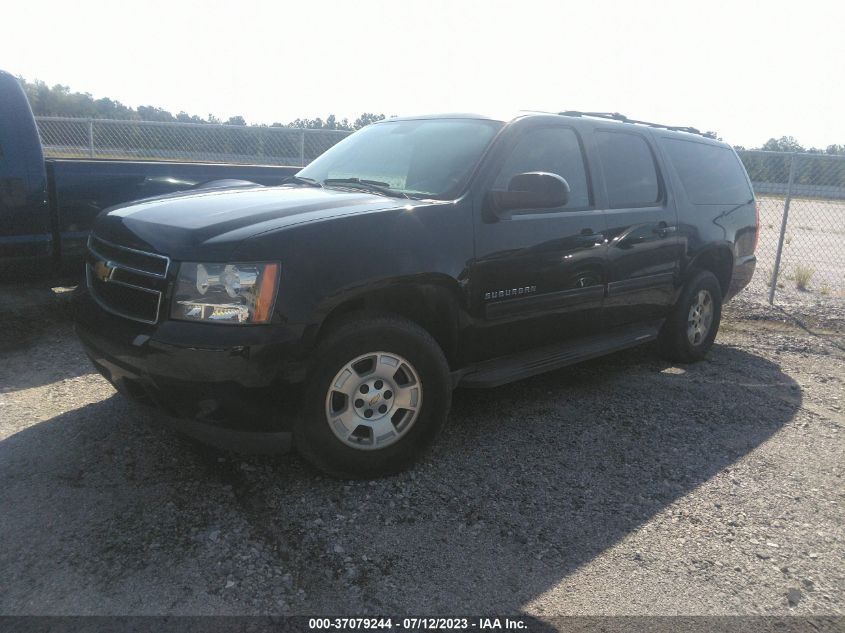 2013 CHEVROLET SUBURBAN LS - 1GNSKHE71DR282844