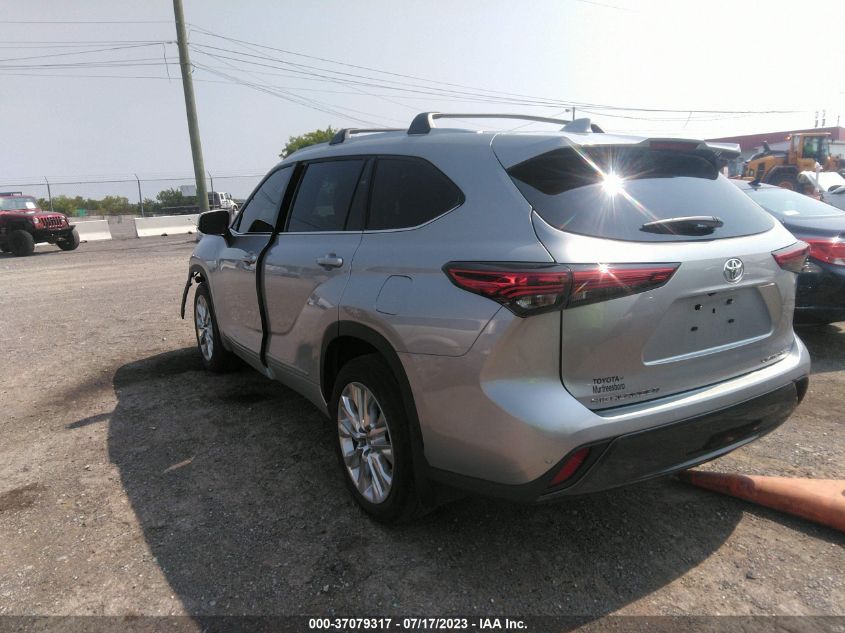 2022 TOYOTA HIGHLANDER LIMITED - 5TDDZRBH9NS216156