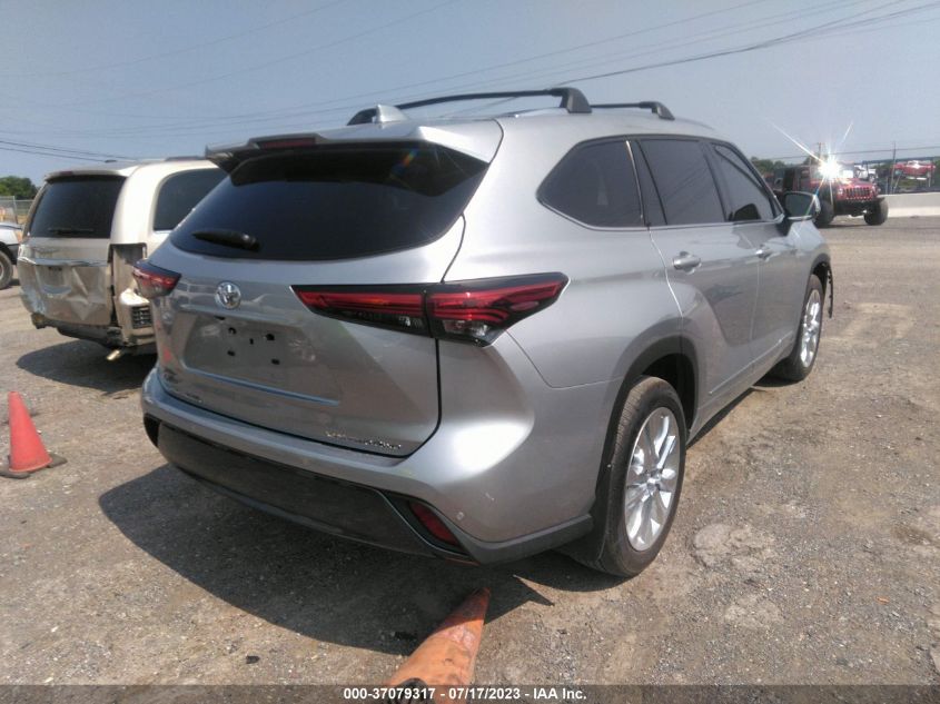 2022 TOYOTA HIGHLANDER LIMITED - 5TDDZRBH9NS216156