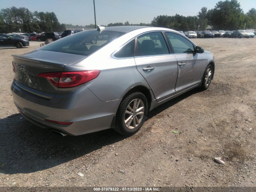 2015 HYUNDAI SONATA 2.4L SE - 5NPE24AFXFH045677