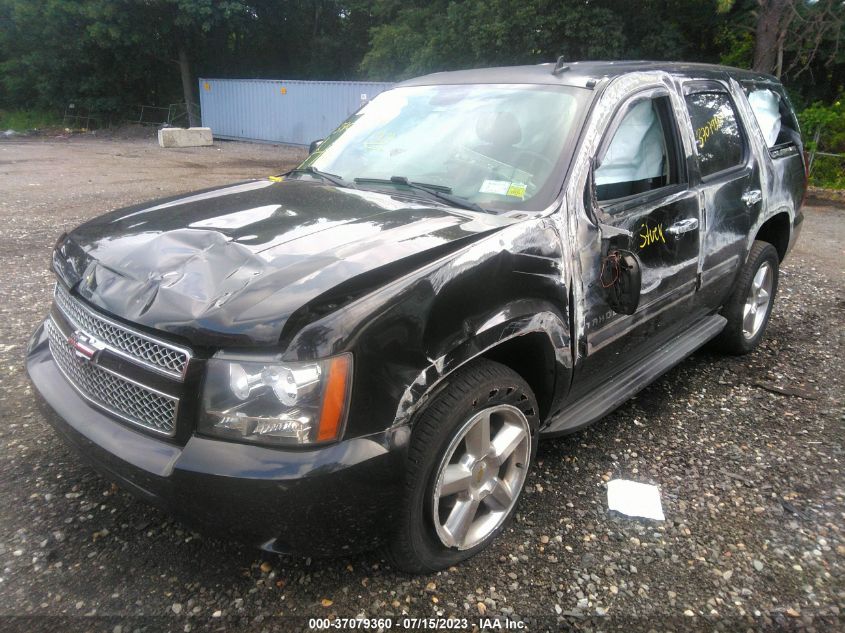 2013 CHEVROLET TAHOE LS - 1GNSKAE02DR189860