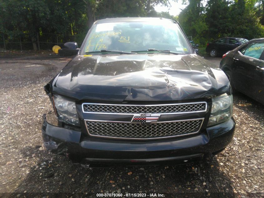 2013 CHEVROLET TAHOE LS - 1GNSKAE02DR189860