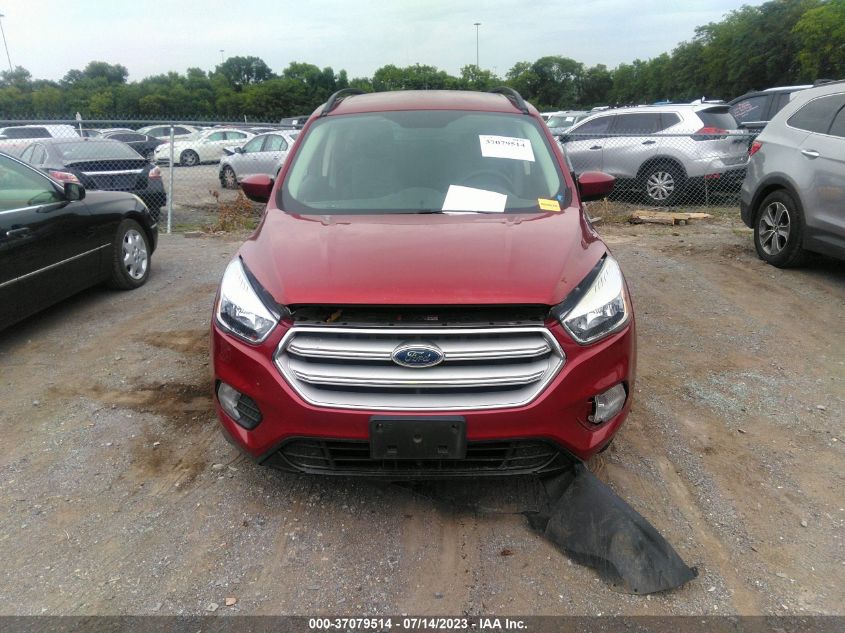 2018 FORD ESCAPE SE - 1FMCU0G92JUC41683