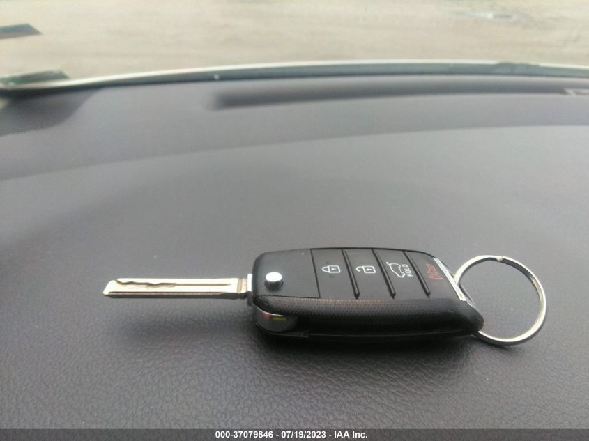 2015 KIA SEDONA LX - KNDMB5C11F6058086