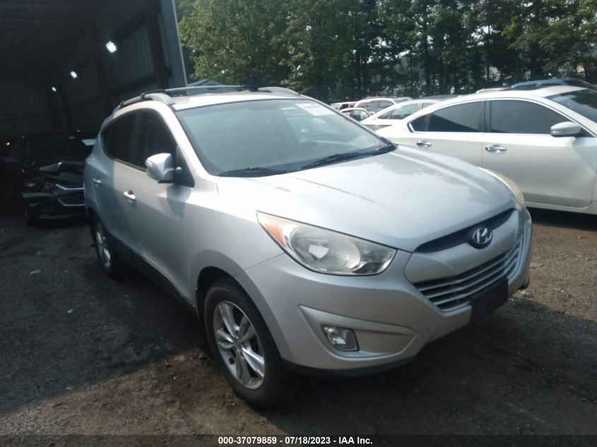 2013 HYUNDAI TUCSON GLS - KM8JU3AC4DU657588