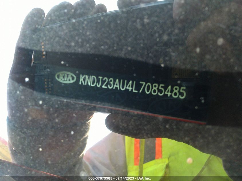 2020 KIA SOUL LX/X LINE/S - KNDJ23AU4L7085485