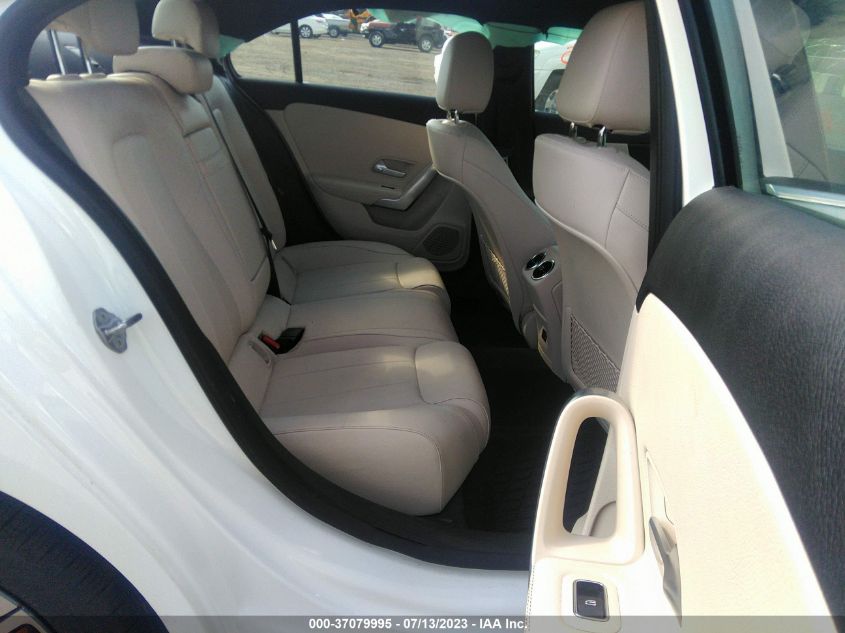 2022 MERCEDES-BENZ A-CLASS A 220 - W1K3G4FB4NJ366950
