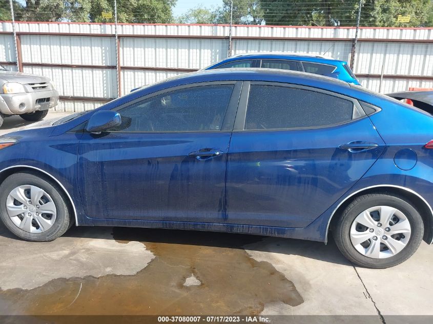 2016 HYUNDAI ELANTRA SE - 5NPDH4AE7GH748611