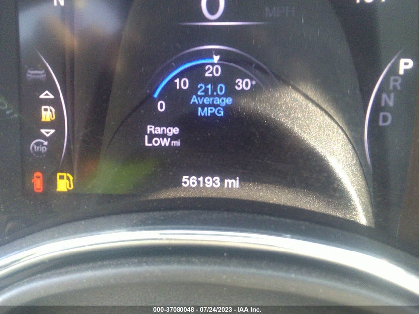 VIN 1C4RJFAG3JC303275 2018 JEEP GRAND CHEROKEE ALTITUDE