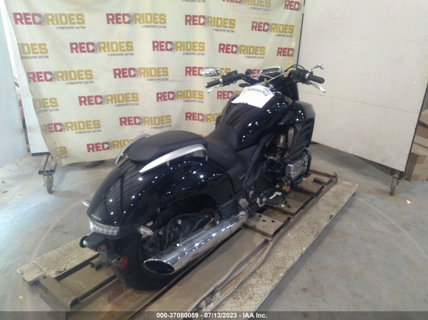 2014 HONDA GL1800 C - JH2SC6808EK000516