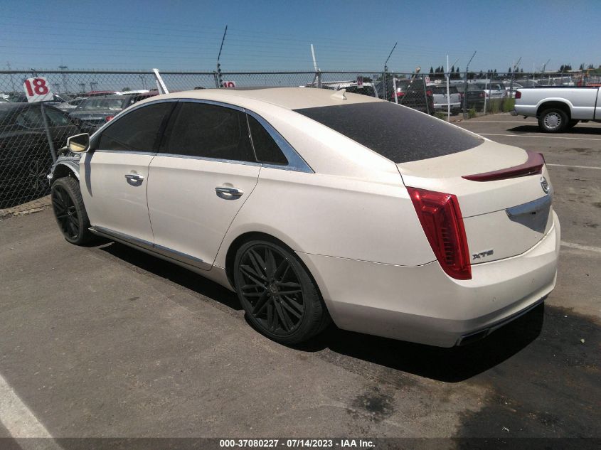 2013 CADILLAC XTS PLATINUM - 2G61U5S36D9214888