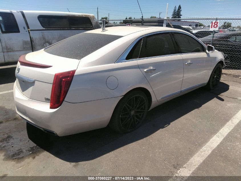 2013 CADILLAC XTS PLATINUM - 2G61U5S36D9214888