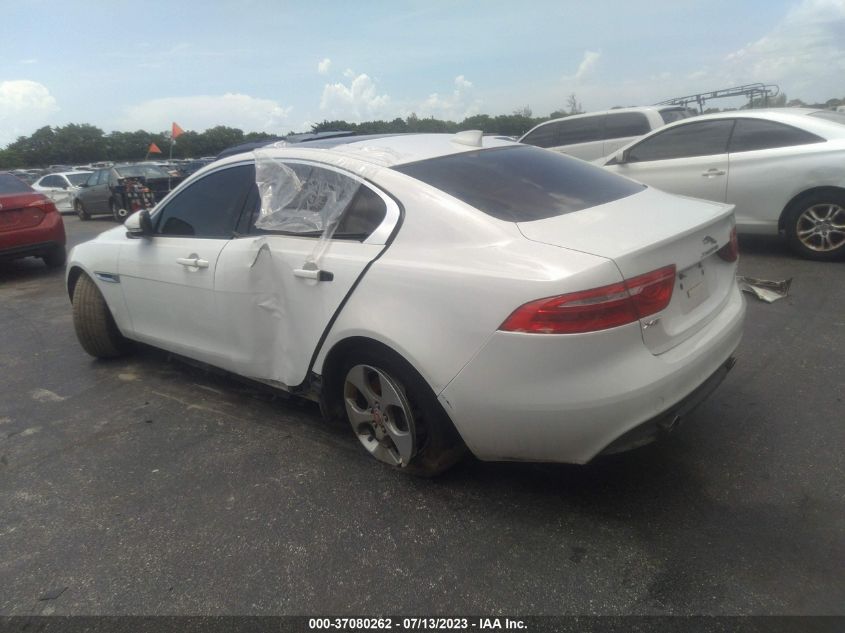 2017 JAGUAR XE 25T - SAJAR4BG0HA970899