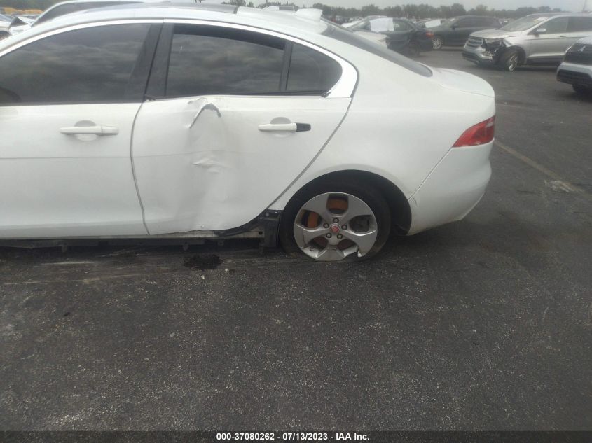 2017 JAGUAR XE 25T - SAJAR4BG0HA970899
