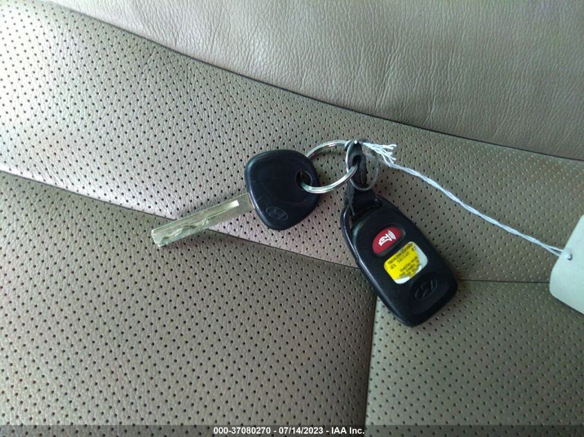 2013 HYUNDAI ELANTRA GT - KMHD35LE6DU130257