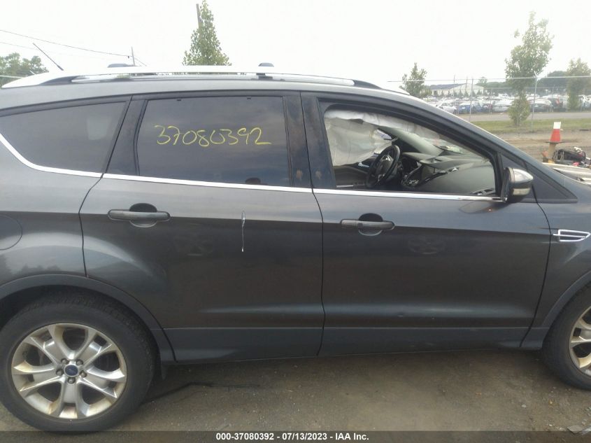 2016 FORD ESCAPE TITANIUM - 1FMCU9J95GUB90153