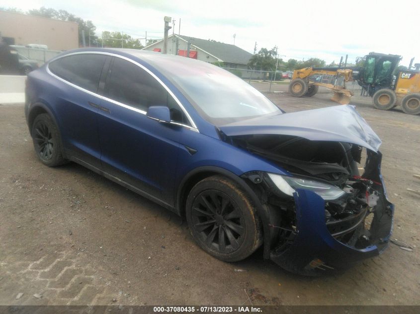 5YJXCBE22LF233427 TESLA MODEL X LONG RANGE 2020