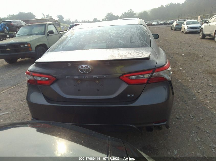 2018 TOYOTA CAMRY SE - 4T1B11HK6JU616213