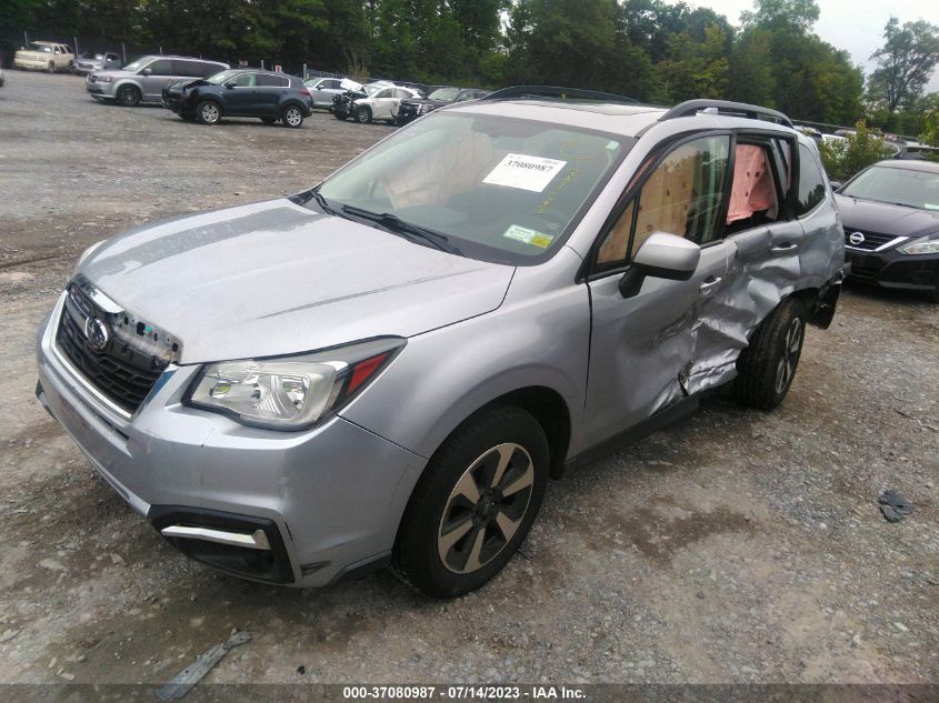2017 SUBARU FORESTER PREMIUM - JF2SJAEC0HH402324