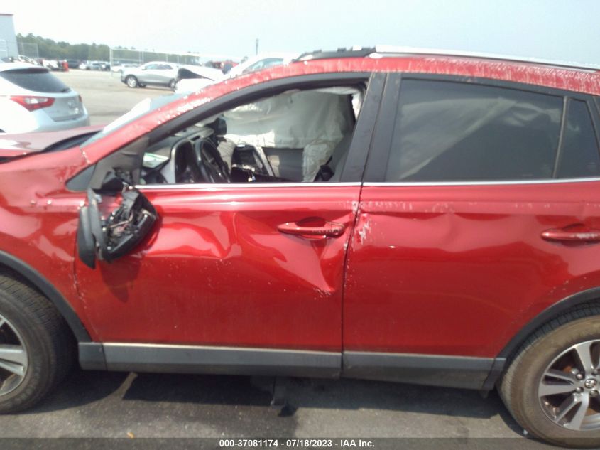 2016 TOYOTA RAV4 XLE - JTMWFREV1GJ086697