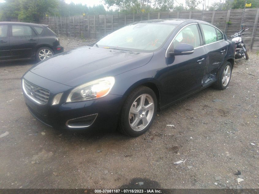 2013 VOLVO S60 T5 - YV1612FH2D2187018