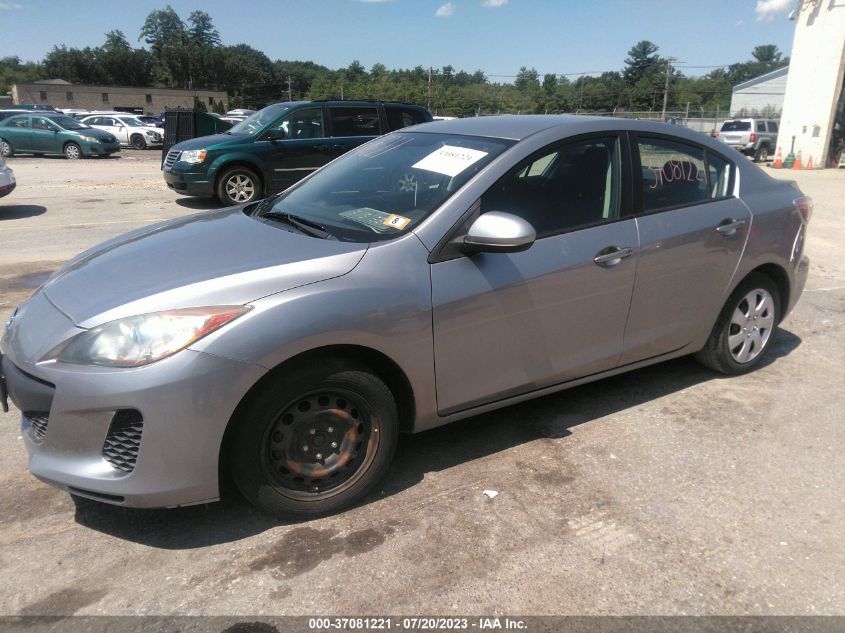 2013 MAZDA MAZDA3 I SPORT - JM1BL1U88D1703433