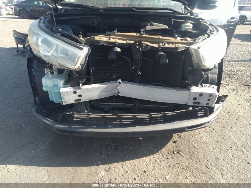 2016 TOYOTA HIGHLANDER LE - 5TDZARFH4GS020085
