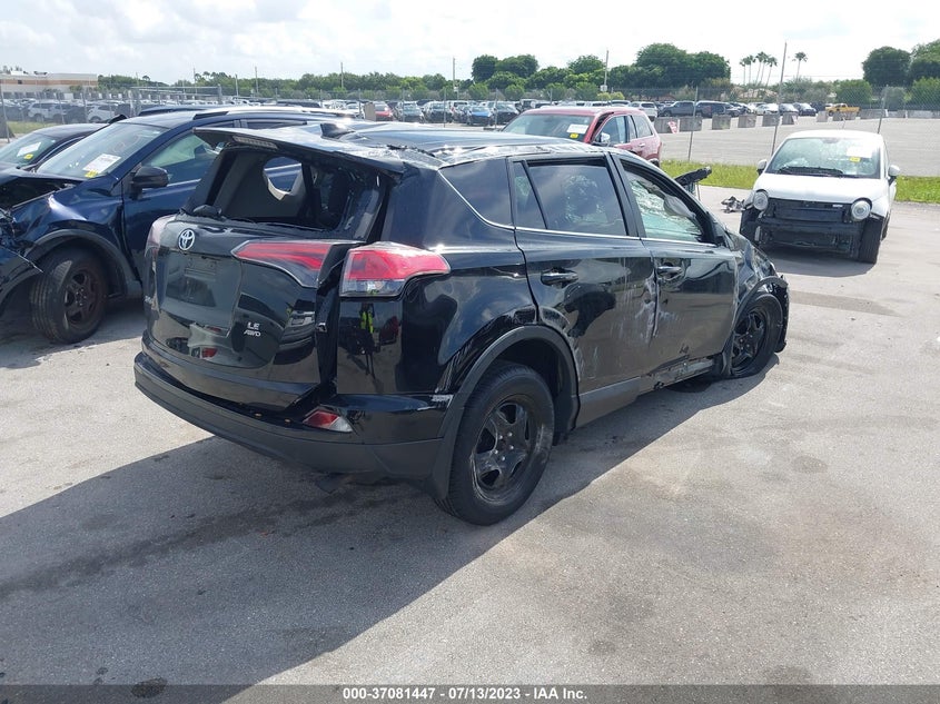 VIN 2T3BFREV6JW762519 2018 TOYOTA RAV4 LE