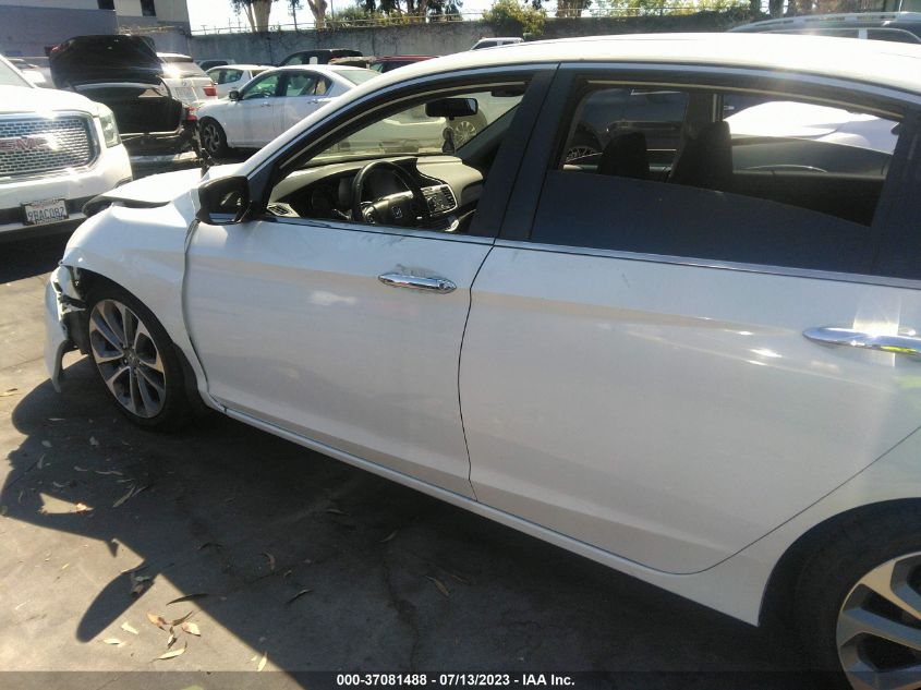 2015 HONDA ACCORD SEDAN SPORT - 1HGCR2F57FA067491